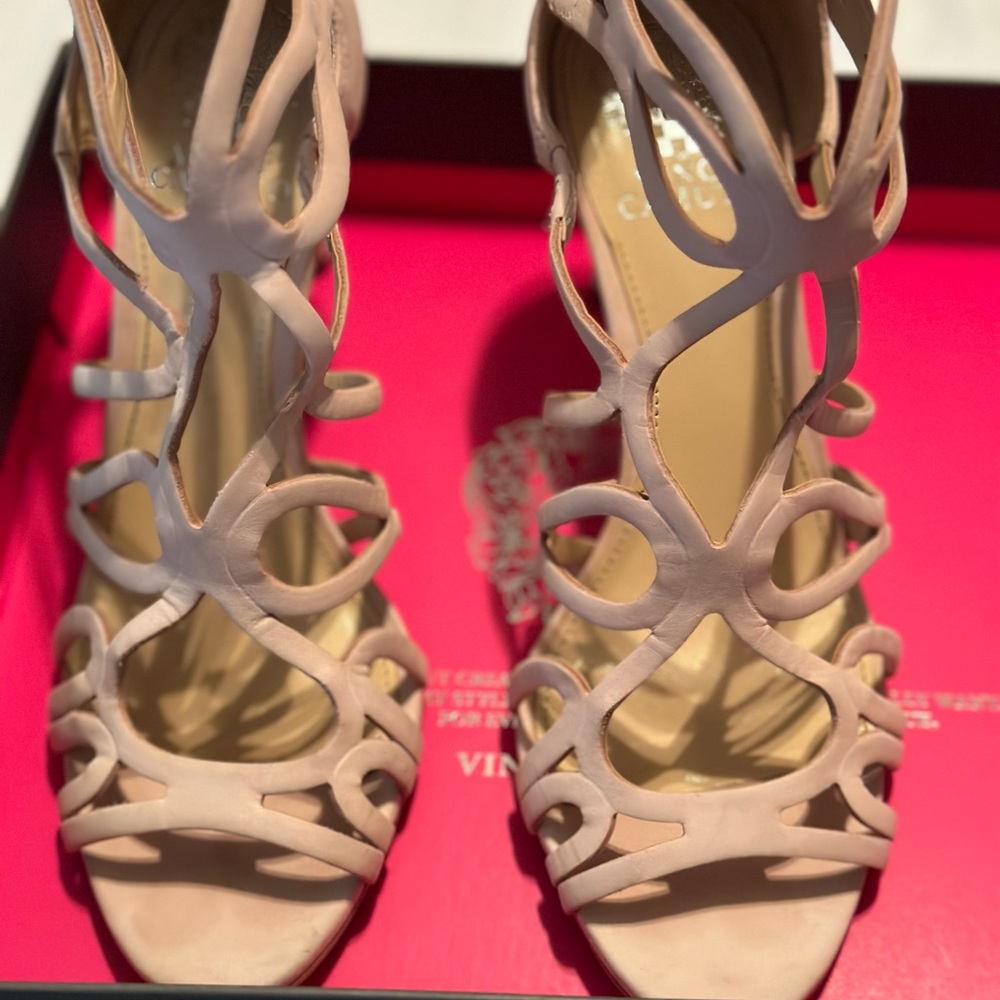 Vince Camuto